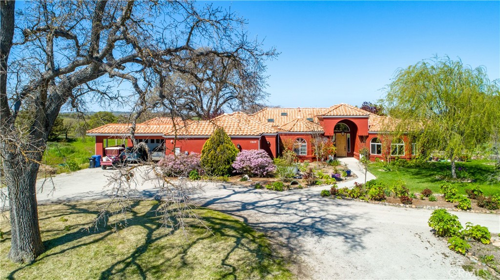5840 Vista Del Paso, Paso Robles, CA 93446