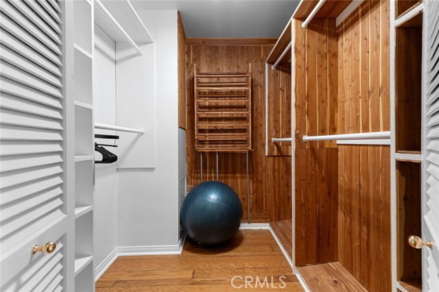 16842 Harkness Circle, Huntington Beach CA: https://media.crmls.org/medias/b34b16c0-971a-47a8-870c-627f11814583.jpg