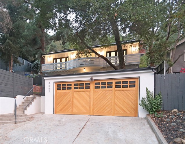 Image 3 for 8665 Lookout Mountain Ave, Los Angeles, CA 90046