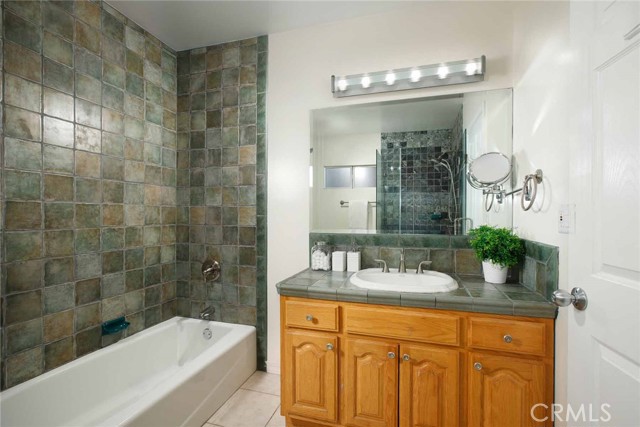 Detail Gallery Image 25 of 38 For 1410 Grandview Ave, Glendale,  CA 91201 - 3 Beds | 2/1 Baths