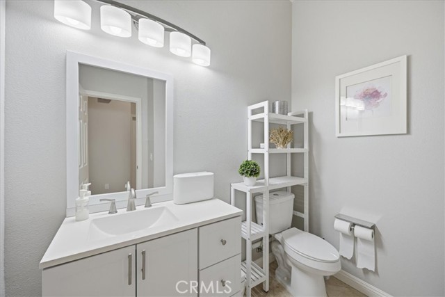 Detail Gallery Image 36 of 54 For 34078 Amici, Temecula,  CA 92592 - 4 Beds | 3/1 Baths