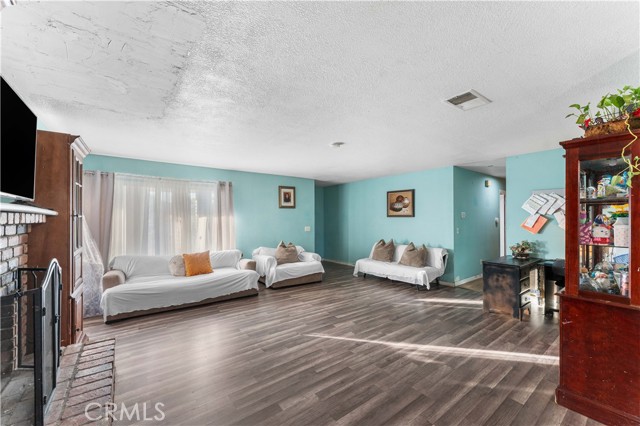 Detail Gallery Image 15 of 29 For 39132 161st St, Palmdale,  CA 93591 - 3 Beds | 2 Baths