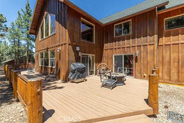 625 Cedar Glen Drive, Big Bear City CA: https://media.crmls.org/medias/b34cee63-7f53-408b-a032-5afbb6420a23.jpg