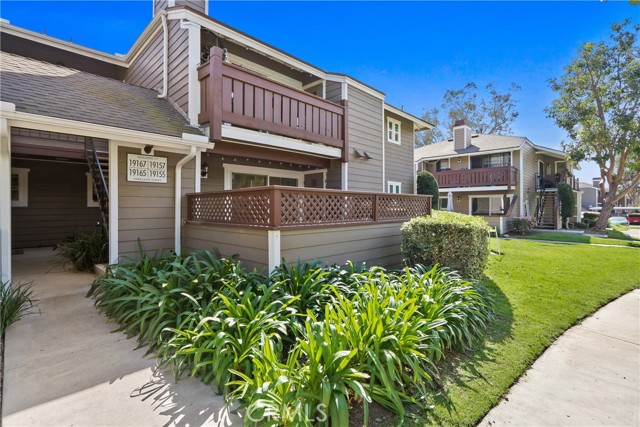 Detail Gallery Image 2 of 24 For 19155 Parkland, Yorba Linda,  CA 92886 - 2 Beds | 2 Baths