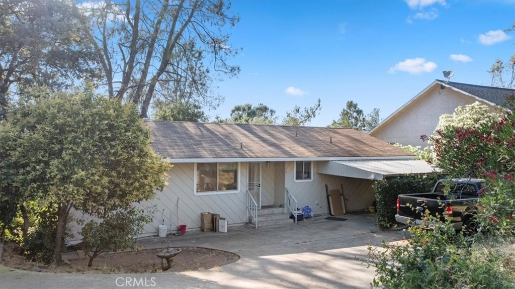 37 La Foret Drive