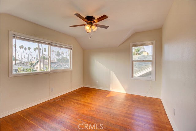 Detail Gallery Image 40 of 48 For 4626 Cimarron St, Los Angeles,  CA 90062 - 3 Beds | 2 Baths