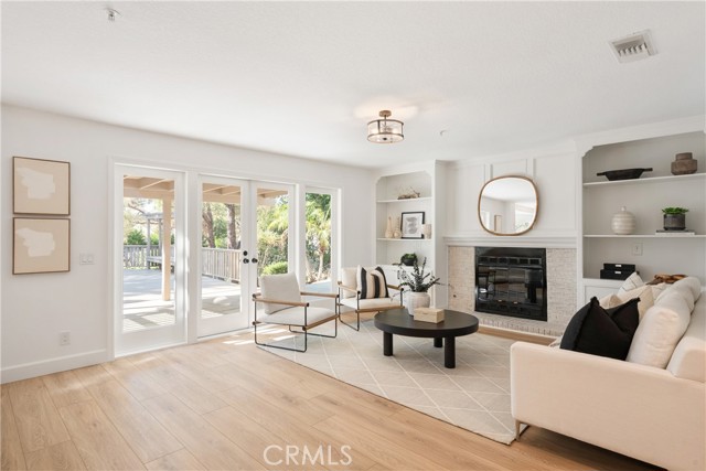 Image 16 of 65 For 18571 Buena Vista