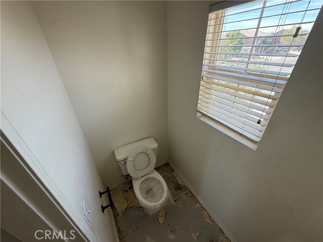 Detail Gallery Image 45 of 50 For 14577 Crossing, Victorville,  CA 92394 - 3 Beds | 2/1 Baths