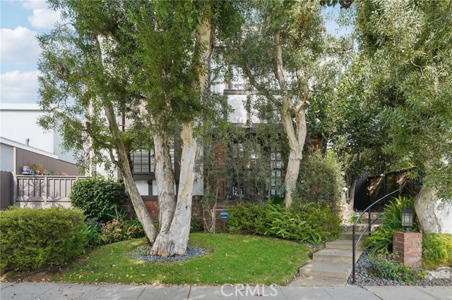 Detail Gallery Image 2 of 32 For 713 9th St #3,  Santa Monica,  CA 90402 - 3 Beds | 3 Baths