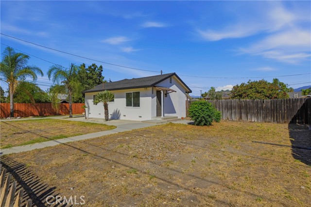 883 East Columbia Avenue photo 5