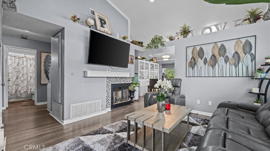 MLS #TR25260384 image #9