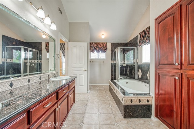 Detail Gallery Image 28 of 35 For 335 Mckelvy, Clovis,  CA 93611 - 4 Beds | 2 Baths