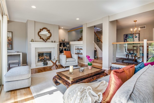 37 Aspen Way, Rolling Hills Estates, California 90274, 2 Bedrooms Bedrooms, ,2 BathroomsBathrooms,Residential,Sold,Aspen,PV23025170