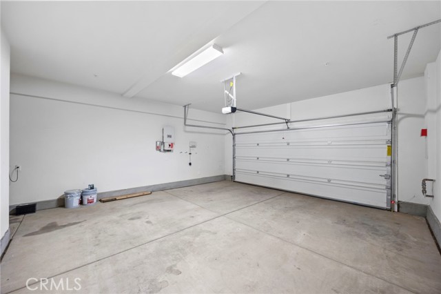 Detail Gallery Image 40 of 52 For 1527 Amethyst Ln, Beaumont,  CA 92223 - 3 Beds | 2/1 Baths
