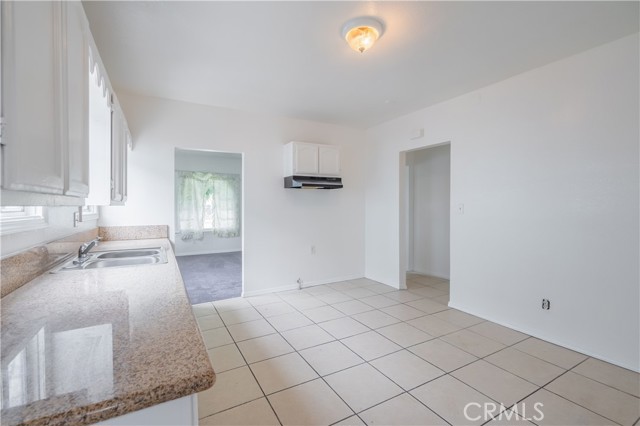 Detail Gallery Image 14 of 26 For 144 W 101st St, Los Angeles,  CA 90003 - 3 Beds | 2 Baths