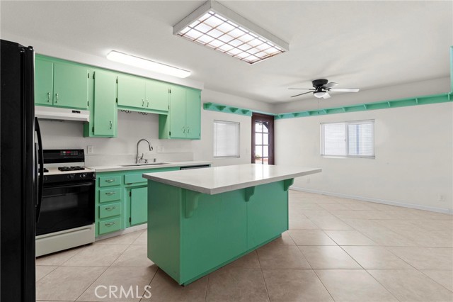 Detail Gallery Image 5 of 33 For 7730 Amethyst St, Rancho Cucamonga,  CA 91730 - 3 Beds | 2 Baths