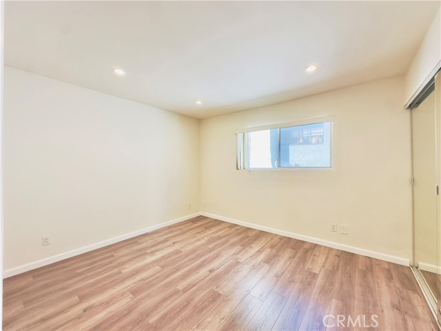 525 E Verdugo Avenue, Burbank CA: https://media.crmls.org/medias/b354f8ef-62f5-4280-9309-0db63a34465d.jpg