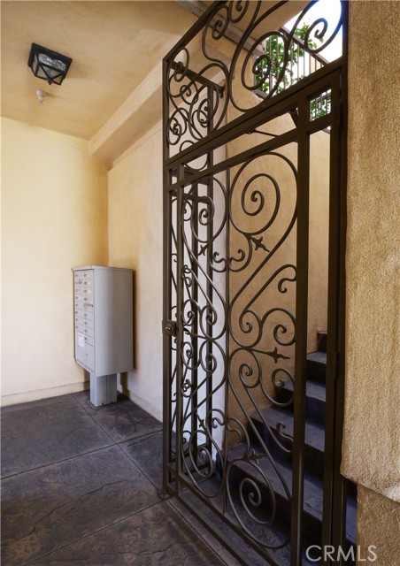 Detail Gallery Image 20 of 23 For 1323 Post Ave #K,  Torrance,  CA 90501 - 2 Beds | 1/1 Baths