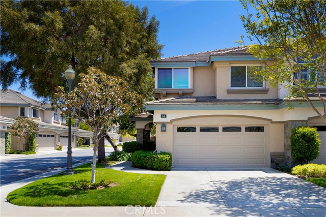 61 Stoney Pointe, Laguna Niguel CA: https://media.crmls.org/medias/b3556fe8-8d68-4385-a472-2b0f2a0f52f2.jpg