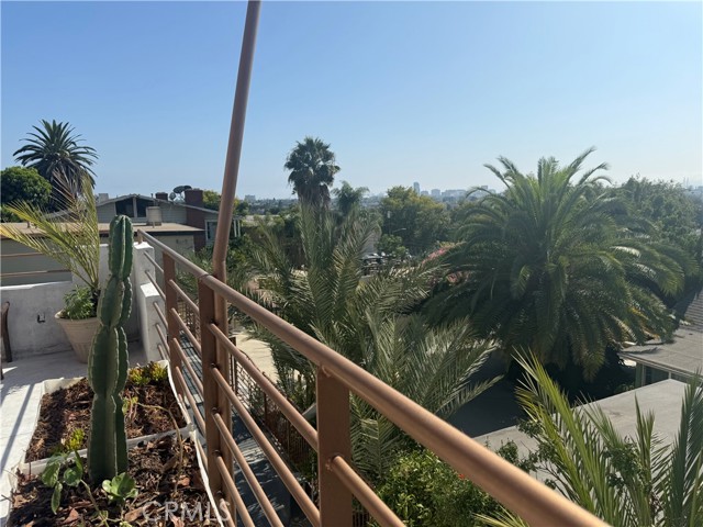 Detail Gallery Image 28 of 58 For 1994 Stanley, Signal Hill,  CA 90755 - 3 Beds | 3 Baths