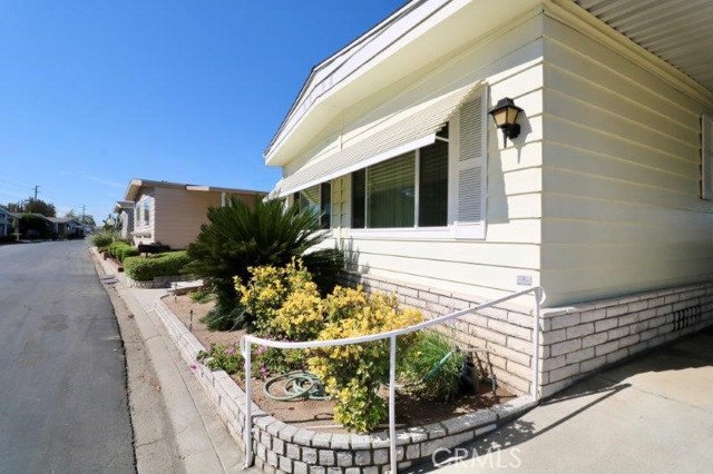 Detail Gallery Image 4 of 49 For 3659 Lake Grove Dr #38,  Yorba Linda,  CA 92886 - 2 Beds | 2 Baths