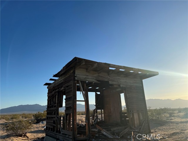 Detail Gallery Image 6 of 6 For 6000 Lanes Ln, Twentynine Palms,  CA 92277 - – Beds | – Baths