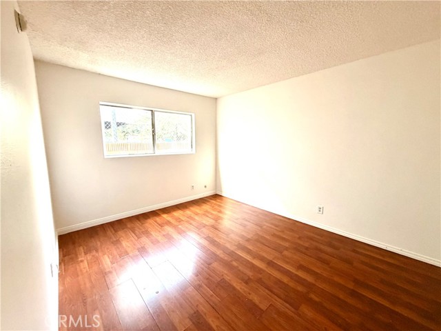 Detail Gallery Image 21 of 25 For 14134 Delano, Van Nuys,  CA 91401 - 2 Beds | 2 Baths