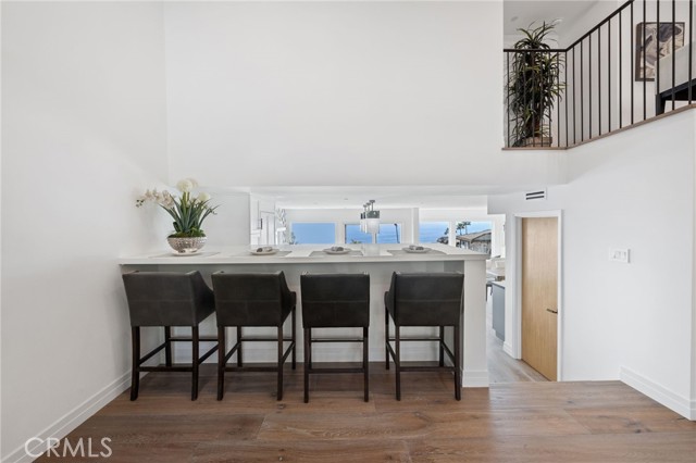 Detail Gallery Image 6 of 53 For 723 Balboa Ave, Laguna Beach,  CA 92651 - 4 Beds | 4/1 Baths