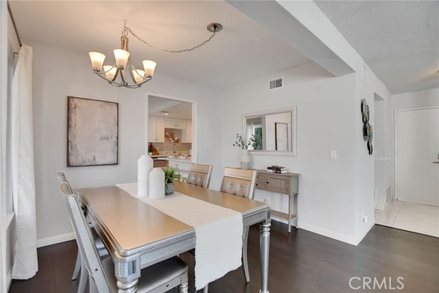 Detail Gallery Image 8 of 38 For 1161 Oakengate Dr, San Dimas,  CA 91773 - 4 Beds | 2/1 Baths