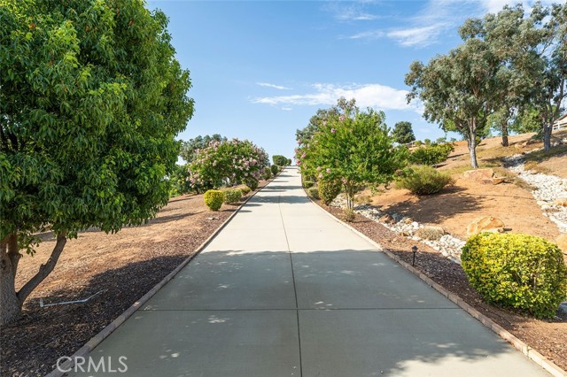 Detail Gallery Image 10 of 62 For 40190 via Caballos, Murrieta,  CA 92562 - 5 Beds | 4 Baths