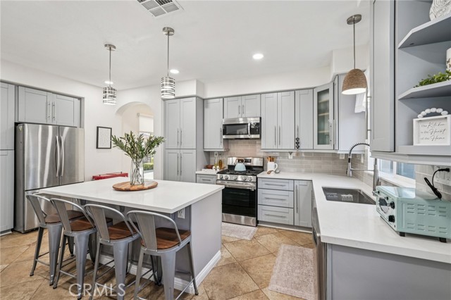 7919 Spring Hill Street, Chino CA: https://media.crmls.org/medias/b35abe32-7cb7-483d-8795-38c3c0db2313.jpg