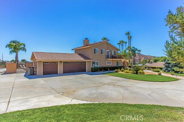 35225 Crystal Street, Yucaipa CA: https://media.crmls.org/medias/b35b0f10-d227-4ae1-bbad-82faec355d59.jpg