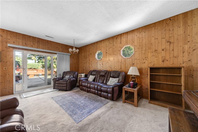 3032 Pietro Drive, Hacienda Heights CA: https://media.crmls.org/medias/b35cd13a-b28a-4825-b8a0-17179a30d976.jpg