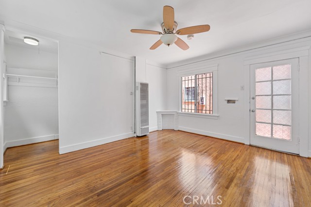 234 Lime Avenue, Long Beach CA: https://media.crmls.org/medias/b35d62df-f606-43f5-b554-66615902b04a.jpg