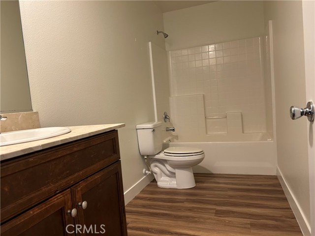 Detail Gallery Image 13 of 26 For 44640 Driftwood, Lancaster,  CA 93535 - 4 Beds | 2 Baths