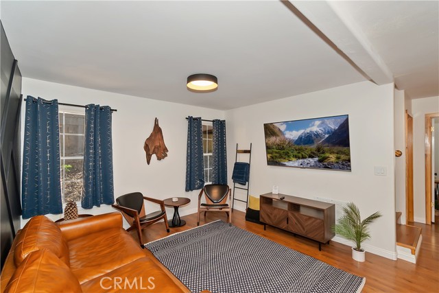 1348 Manzanita Way, Lake Arrowhead CA: https://media.crmls.org/medias/b35eaa91-82f3-483e-8276-a584c7d0ab20.jpg