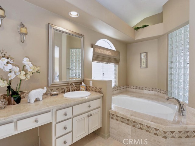 Detail Gallery Image 36 of 72 For 27050 S Ridge Dr, Mission Viejo,  CA 92692 - 4 Beds | 3 Baths