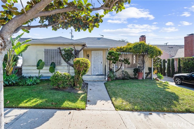 Detail Gallery Image 3 of 35 For 5910 S Kings Rd, Ladera Heights,  CA 90056 - 2 Beds | 2 Baths