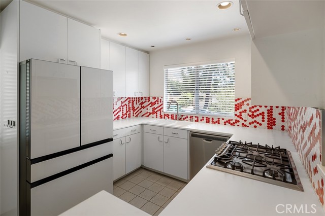 1193 Mount Lowe Drive, Altadena CA: https://media.crmls.org/medias/b35fb886-8ed1-4cec-8e72-5ec2b3831aa9.jpg