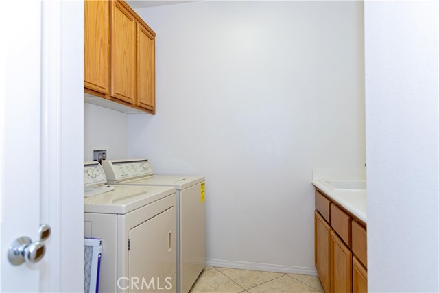 Detail Gallery Image 38 of 57 For 3607 Mountain Shadows Ct, Palmdale,  CA 93551 - 3 Beds | 3 Baths