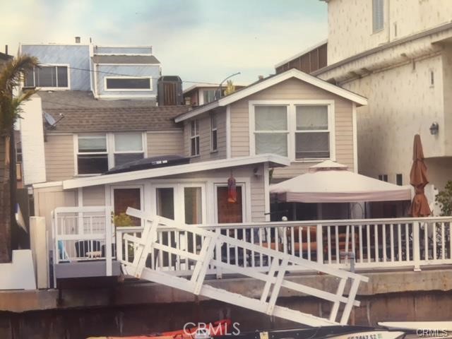 Detail Gallery Image 1 of 24 For 16767 Bayview Dr, Sunset Beach,  CA 92649 - 3 Beds | 2 Baths
