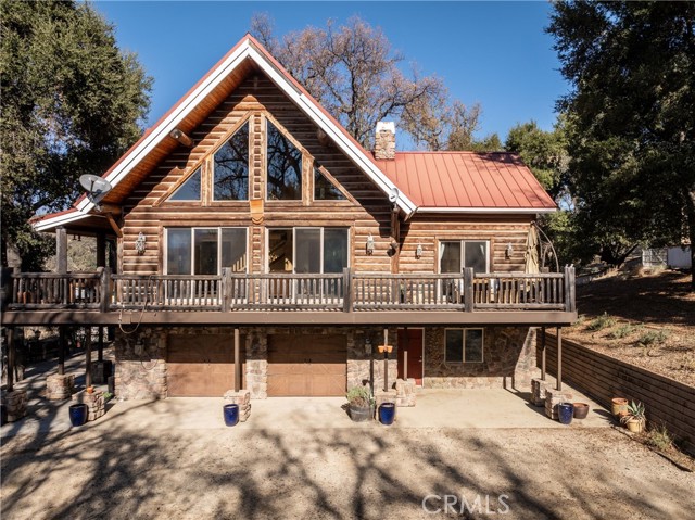 Detail Gallery Image 2 of 20 For 5935 Aluffo Rd, Paso Robles,  CA 93446 - 5 Beds | 3/1 Baths