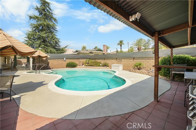 Detail Gallery Image 5 of 43 For 3260 Vista Way, Hemet,  CA 92544 - 4 Beds | 2/1 Baths