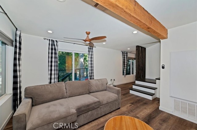 23463 The Blind Trail, Crestline, CA 92325