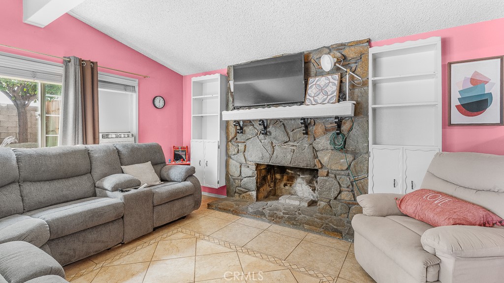 MLS #GD25230193 image #9