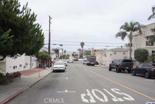 525 Manhattan Avenue, Hermosa Beach, California 90254, ,Residential Income,Sold,Manhattan,320007059