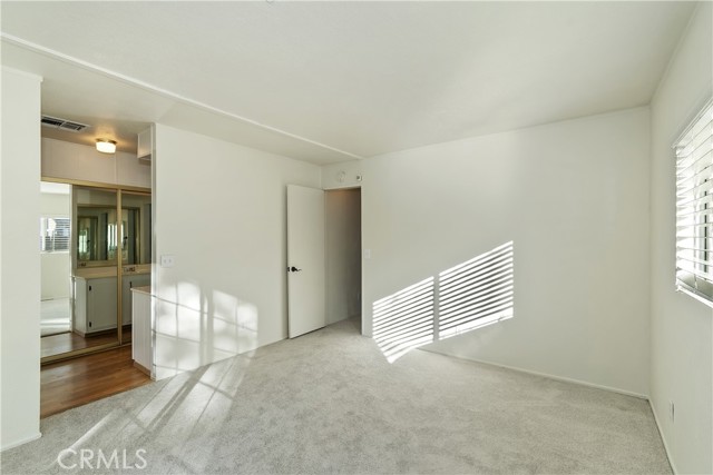 391 Montclair Dr #41, Big Bear City CA: https://media.crmls.org/medias/b3635747-6333-4f0d-a8fa-427377701b6a.jpg