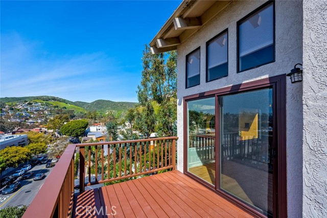 Detail Gallery Image 14 of 43 For 421 Loma Terrace, Laguna Beach,  CA 92651 - 3 Beds | 2/1 Baths