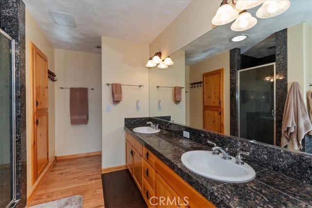 Detail Gallery Image 26 of 75 For 42545 Pegasus, Big Bear Lake,  CA 92315 - 5 Beds | 4 Baths