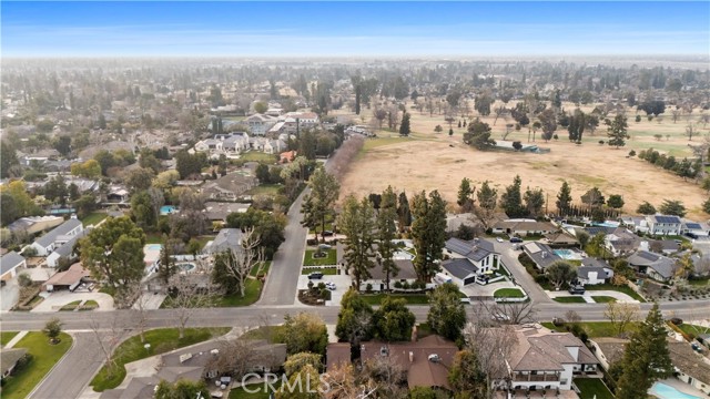 Detail Gallery Image 10 of 70 For 841 Fairway Dr, Bakersfield,  CA 93309 - 5 Beds | 3 Baths